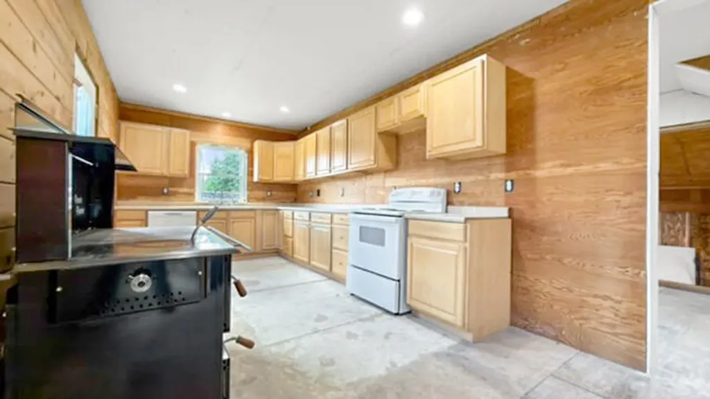 2194 Van Buren Road Connor Twp ME 04736