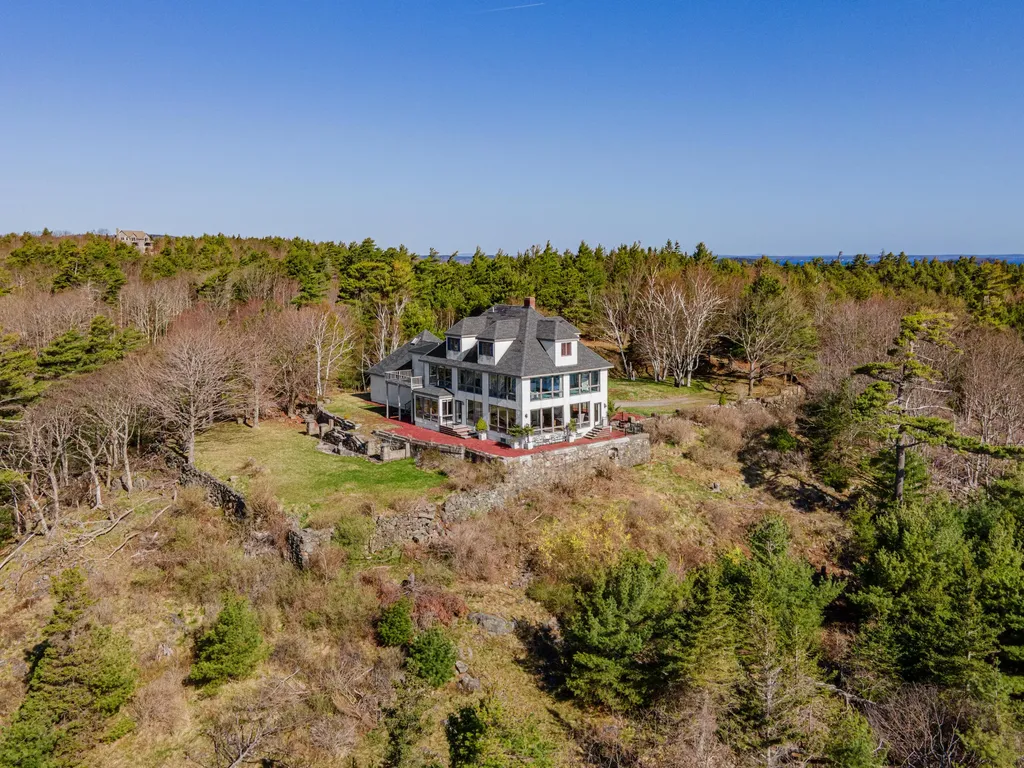 18 Greenway Court Bar Harbor ME 04609