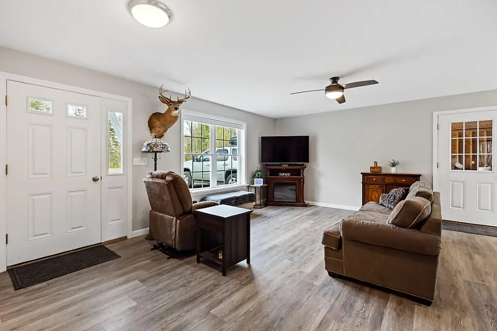 38 Deer Ridge Lane Windsor ME 04363