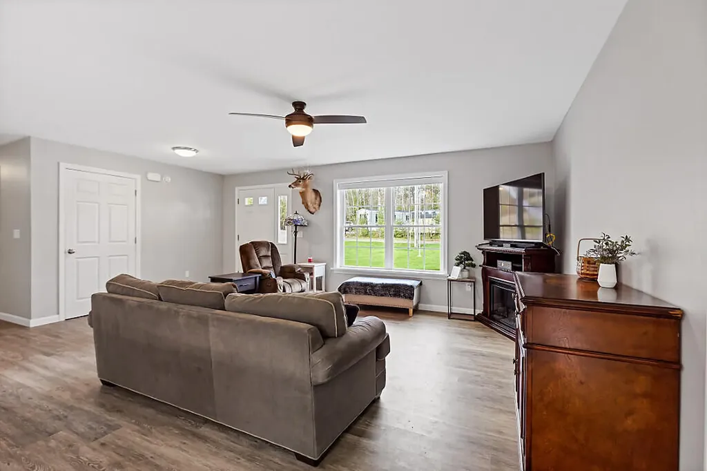 38 Deer Ridge Lane Windsor ME 04363