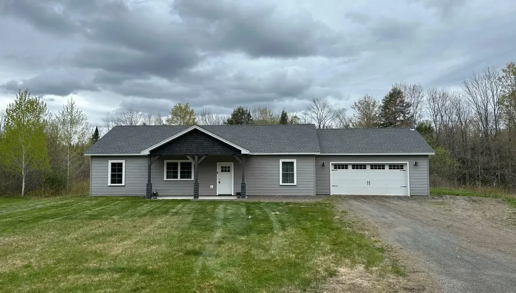 39 Ash Hill Road Carmel ME 04419