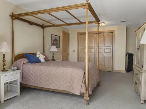 28 Yellow Head Road Bristol ME 04554