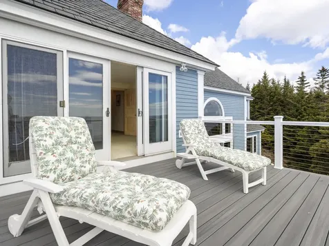 28 Yellow Head Road Bristol ME 04554