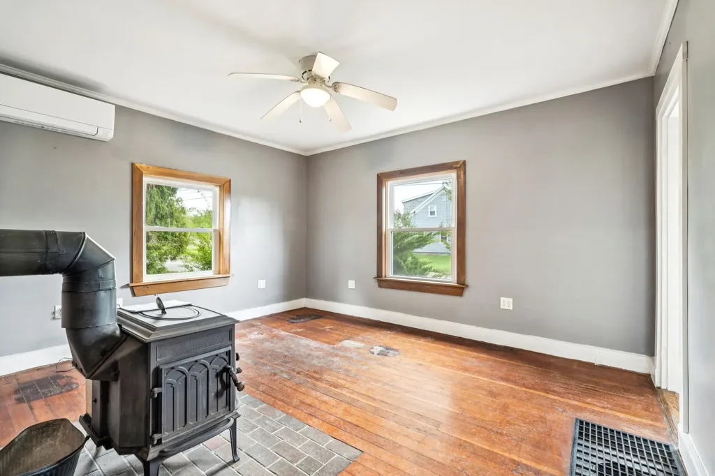 112 Payne Road Scarborough ME 04074