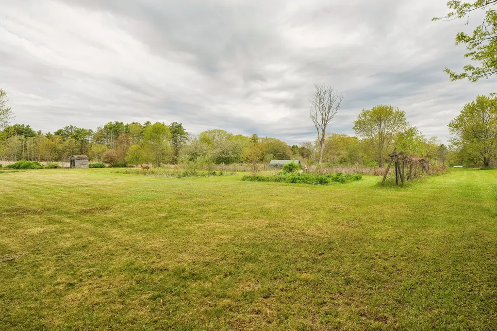 112 Payne Road Scarborough ME 04074