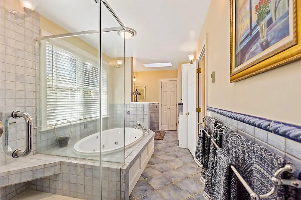 251 Cedar Grove Road Dresden ME 04342