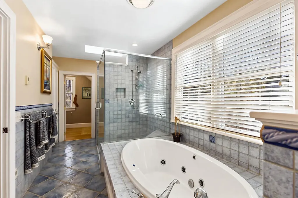 251 Cedar Grove Road Dresden ME 04342