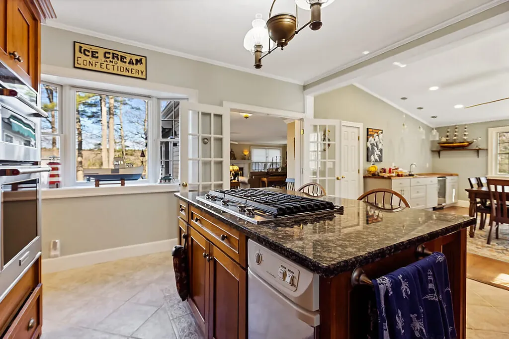251 Cedar Grove Road Dresden ME 04342
