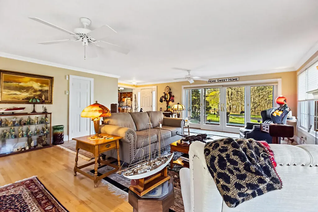 251 Cedar Grove Road Dresden ME 04342