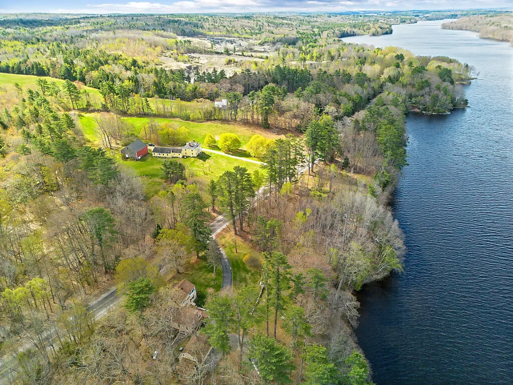 251 Cedar Grove Road Dresden ME 04342
