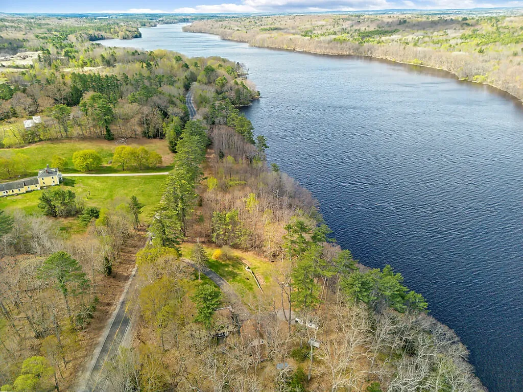 251 Cedar Grove Road Dresden ME 04342