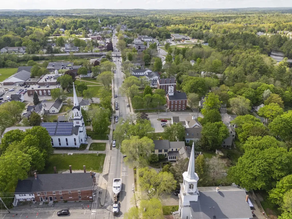 109 Main Street Yarmouth ME 04096