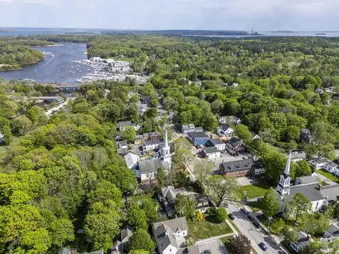 109 Main Street Yarmouth ME 04096