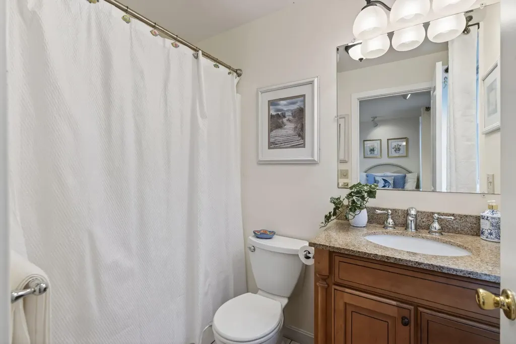170 W Grand Avenue Old Orchard Beach ME 04064