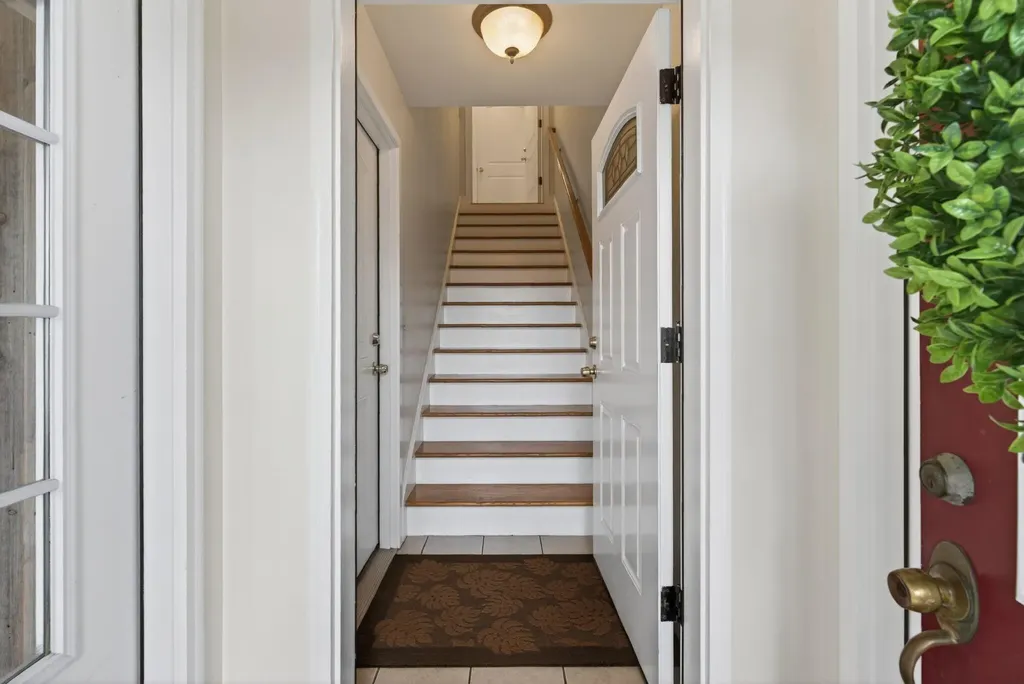 170 W Grand Avenue Old Orchard Beach ME 04064