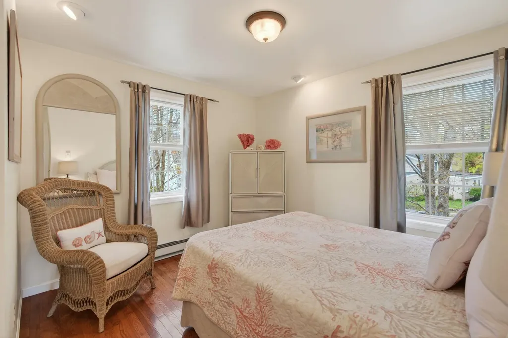 170 W Grand Avenue Old Orchard Beach ME 04064