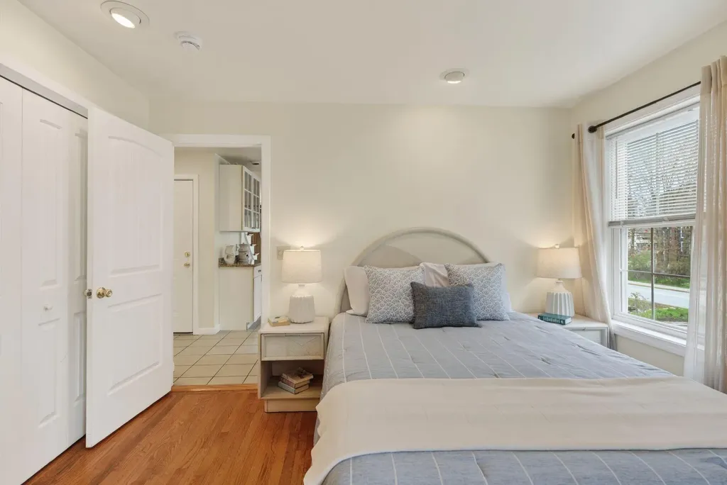170 W Grand Avenue Old Orchard Beach ME 04064