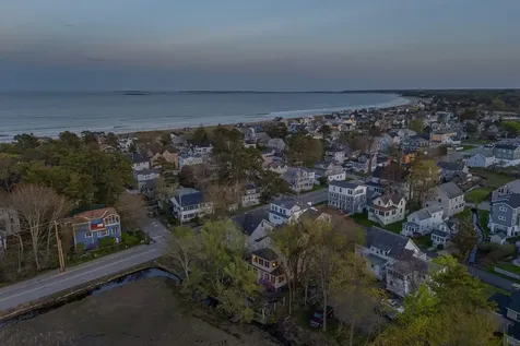 170 W Grand Avenue Old Orchard Beach ME 04064