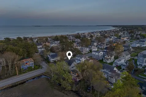 170 W Grand Avenue Old Orchard Beach ME 04064