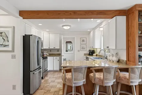170 W Grand Avenue Old Orchard Beach ME 04064