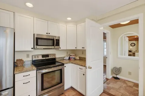 170 W Grand Avenue Old Orchard Beach ME 04064