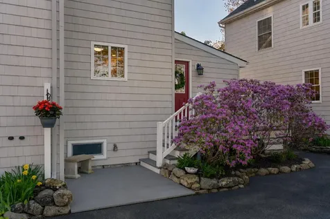 170 W Grand Avenue Old Orchard Beach ME 04064