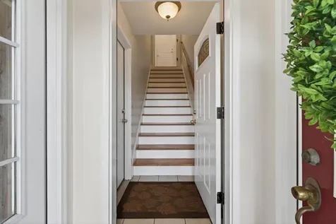 170 W Grand Avenue Old Orchard Beach ME 04064