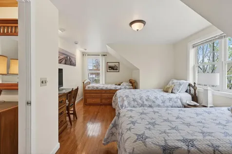 170 W Grand Avenue Old Orchard Beach ME 04064