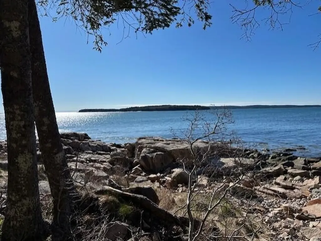 180 Red Point Road Swans Island ME 04685