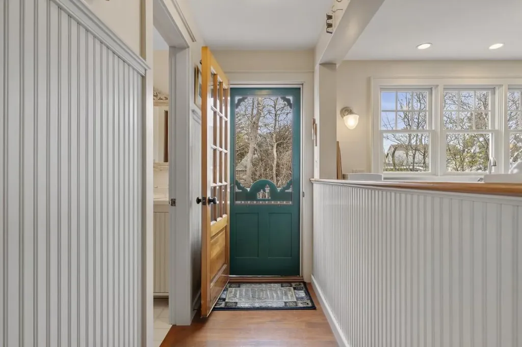 135 Shore Road Boothbay ME 04544