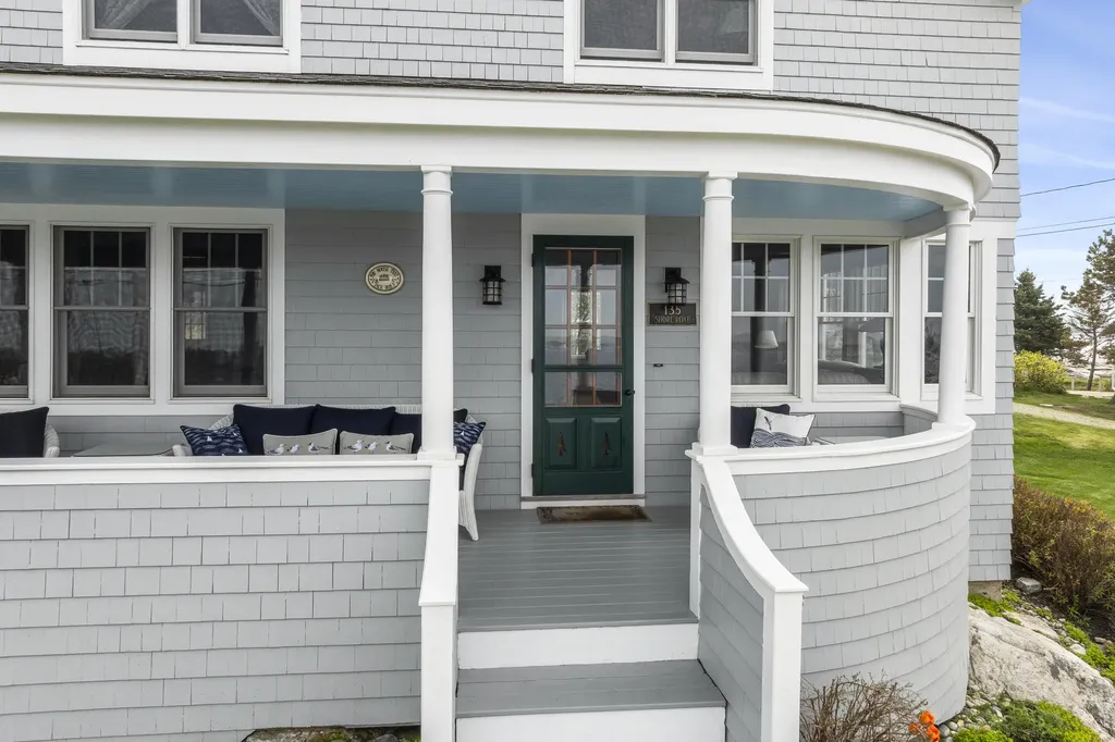 135 Shore Road Boothbay ME 04544