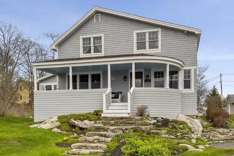 135 Shore Road Boothbay ME 04544