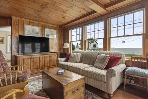 135 Shore Road Boothbay ME 04544