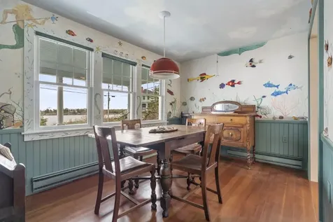 135 Shore Road Boothbay ME 04544