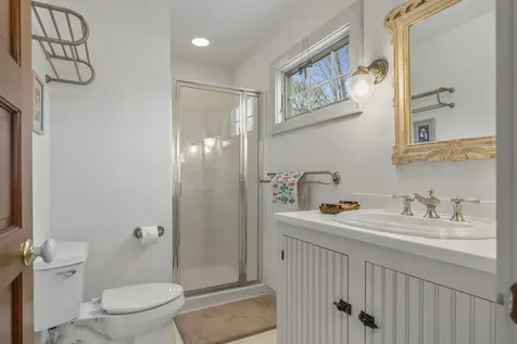 135 Shore Road Boothbay ME 04544