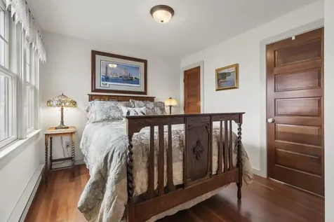 135 Shore Road Boothbay ME 04544