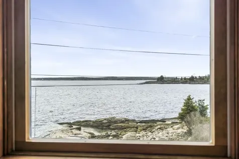 135 Shore Road Boothbay ME 04544
