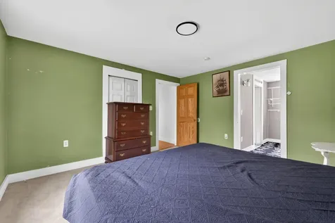 13 Carey Lane Gardiner ME 04345