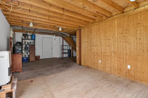 13 Carey Lane Gardiner ME 04345
