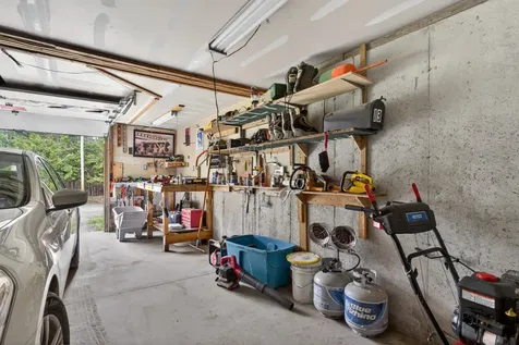 13 Carey Lane Gardiner ME 04345