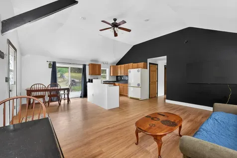 13 Carey Lane Gardiner ME 04345