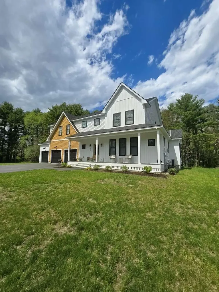 90 Running Hill Road Scarborough ME 04074