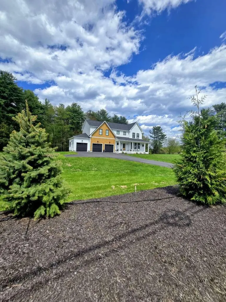 90 Running Hill Road Scarborough ME 04074