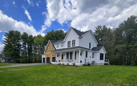 90 Running Hill Road Scarborough ME 04074
