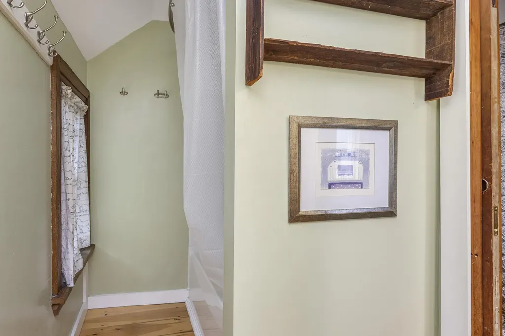247 Brackett Street Portland ME 04102