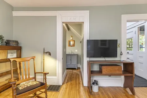 247 Brackett Street Portland ME 04102