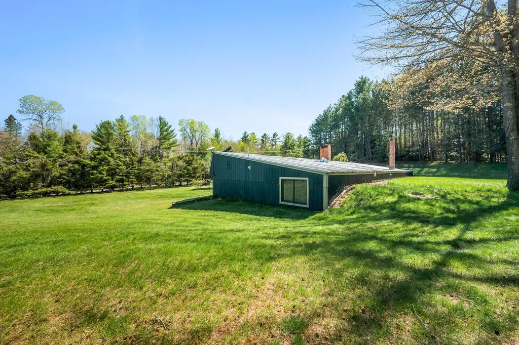 673 Salem Road Freeman Twp ME 04983