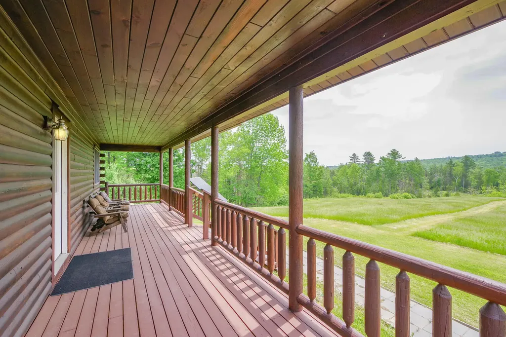 32 Penny Royal Lane Jackson ME 04921