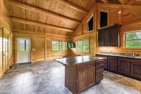 32 Penny Royal Lane Jackson ME 04921