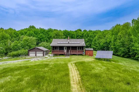 32 Penny Royal Lane Jackson ME 04921